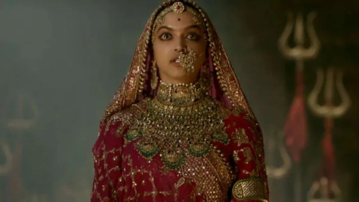 deepika (36)