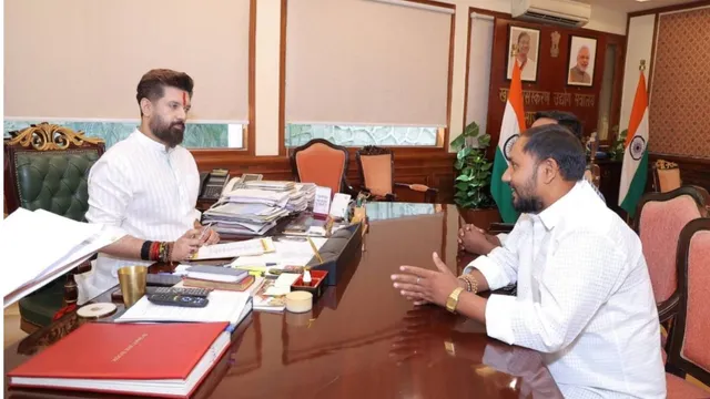 18 साल से फाइलों में अटकी आरा-मुंडेश्वरी रेल परियोजना को फिर मिलेगी रफ्तार? चिराग ने रेल मंत्री को लिखा पत्र
