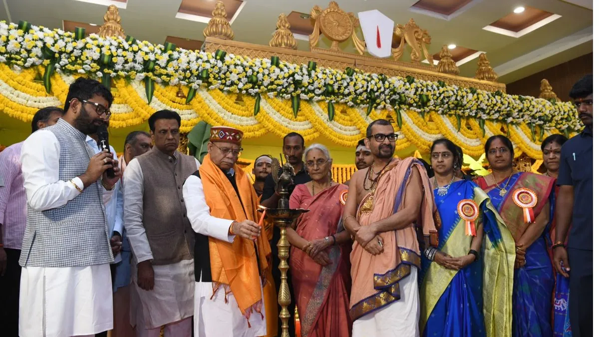 हैदराबाद में दो दिवसीय श्री विद्या कोटी कुमकुमार्चन महायज्ञ का भव्य आयोजन, देश की प्रगति और विश्व शांति के लिए हुई प्रार्थना
