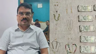 तेलंगाना के रेवेन्यू ऑफिसर के पास 6.87 करोड़ रुपये की संपत्ति (फोटो-सोशल मीडिया)