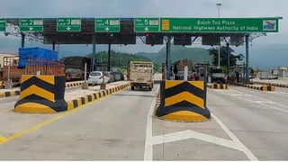मनाली हाईवे पर बलोह स्थित टोल प्लाजा। जागरण आर्काइव