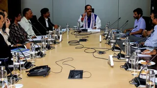 सांसद ने देश के प्रमुख आईटी उद्यमियों और नवाचार प्रतिनिधियों के साथ उच्चस्तरीय बैठक की। फोटो: स्वयं