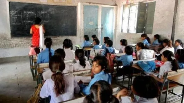 संपादकीय: सरकारी विद्यालयों की दशा