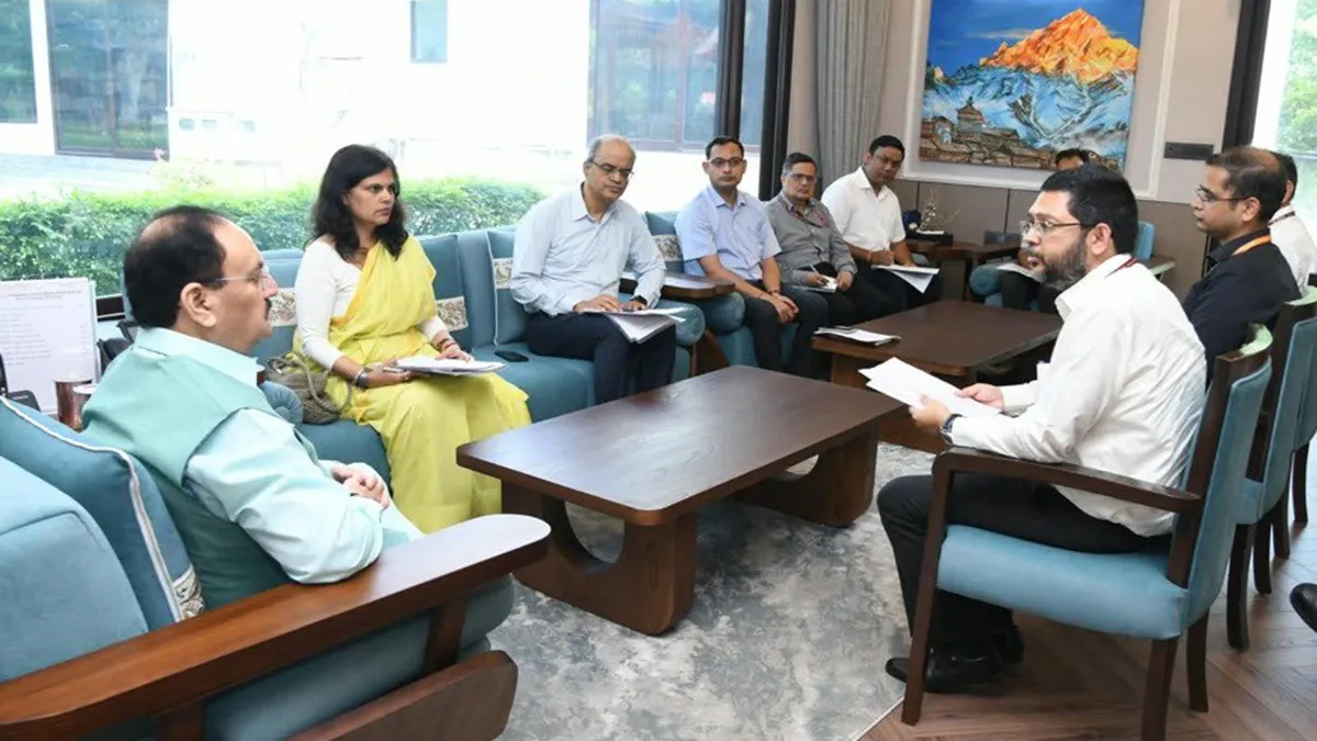 दिल्ली-मुंबई और बेंगलुरु समेत देशभर में बढ़ रहे एच1एन1 संक्रमण के मामले, स्वास्थ्य मंत्री ने की समीक्षा
