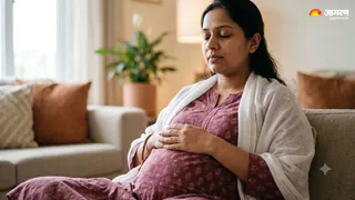गर्भावस्था में मंत्र जाप करने का आध्यात्मिक लाभ (Picture Credits- AI Image)