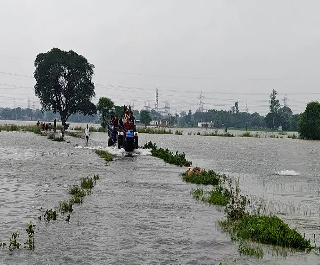 Saibsa of Manda submerged in water