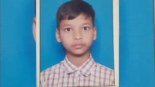 जसोला गांव के कच्चे नाले में गिरकर किशोर के लापता होने घटना को लेकर मुख्यमंत्री रेखा गुप्ता ने गहरा दुख व्यक्त किया।