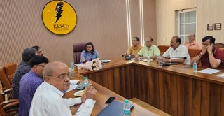 उद्यमियों की समस्या सुनतीं एमडी नेहा जैन। जागरण