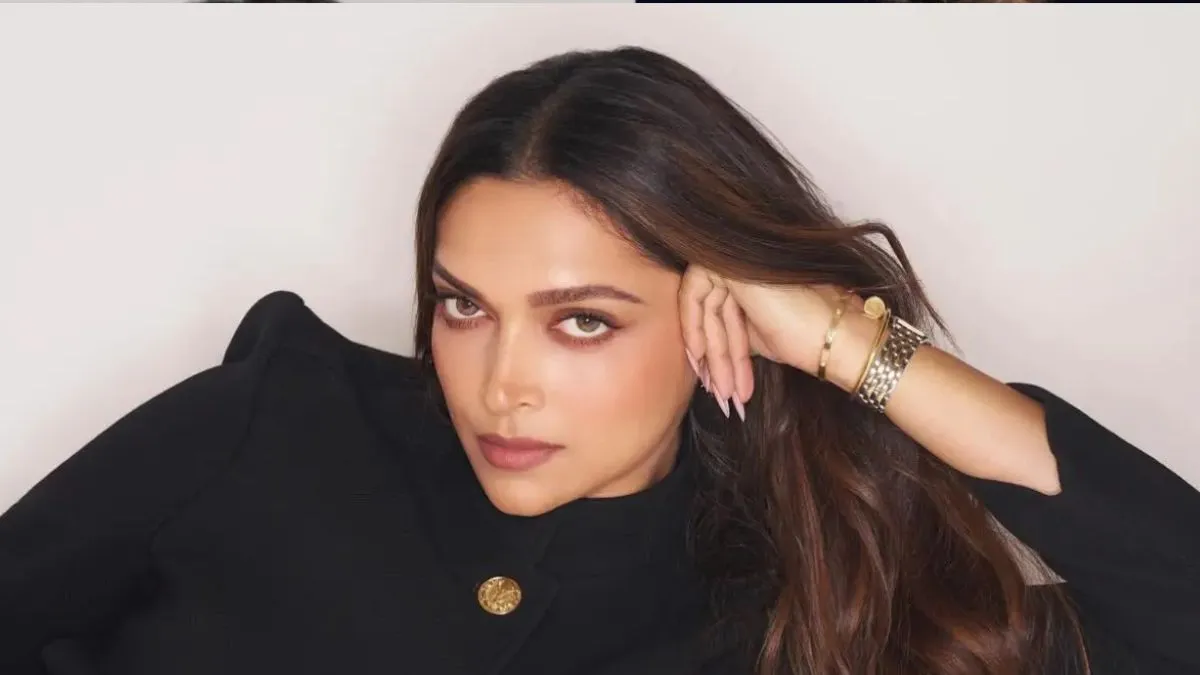 deepika (33)