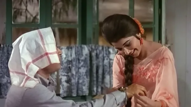 57 सालों से रक्षाबंधन पर खूब सुना जा रहा Lata Mangeshkar का पुराना गाना, भाई-बहन के रिश्ते का प्यार भरा गीत