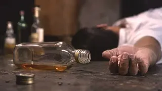 गुजरात में जहरीली शराब से 13 लोगों की मौत। (प्रतीकात्मक तस्वीर)