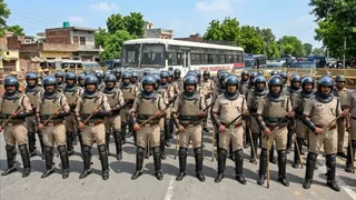 प्रतीकात्मक प्रस्तुतीकरण के लिए तस्वीर को एआई टूल की मदद से बनाया गया है।