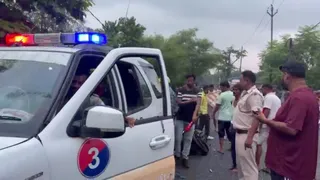दो बाइकों की आमने-सामने भीषण भिड़ंत