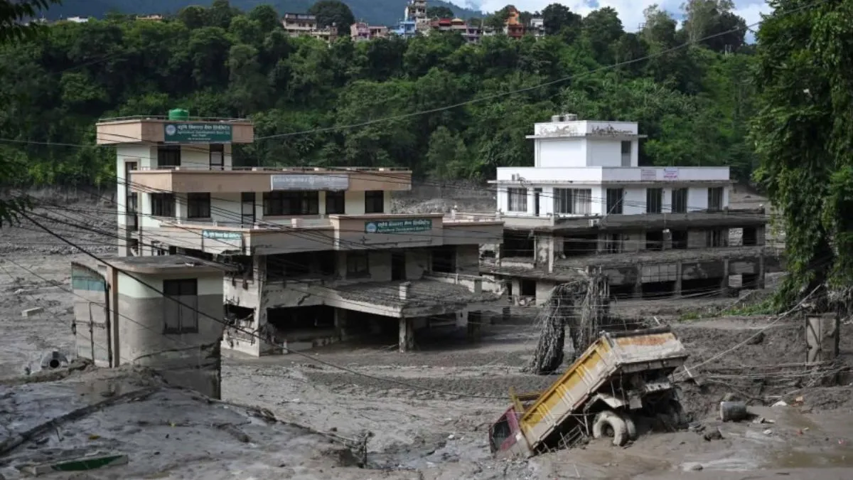 Nepal flood (6)