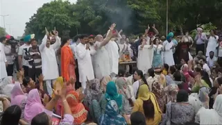 पंजाब कांग्रेस के नेता चंडीगढ़ में प्रदर्शन करते हुए।