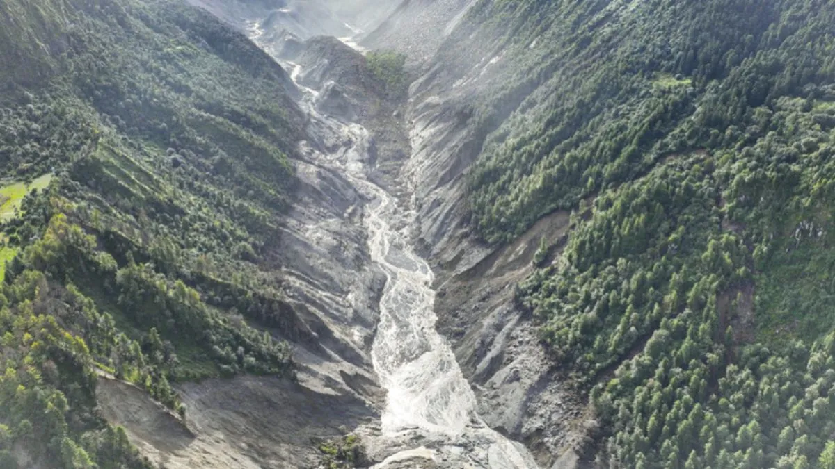 Nepal flood (12)