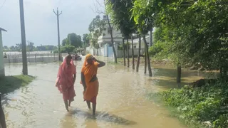 भागलपुर में उफान पर गंगा