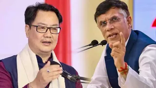 रिजीजू की पवन खेड़ा को अपशब्दों का प्रयोग नहीं करने की हिदायत
