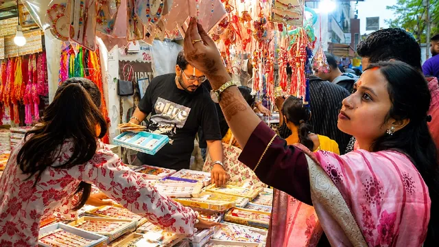 भाई की कलाई के लिए चाहिए खास राखी? रांची बाजार में ईवल आई से कस्टमाइज्ड सिल्वर राखी तक ढेरों वैरायटी