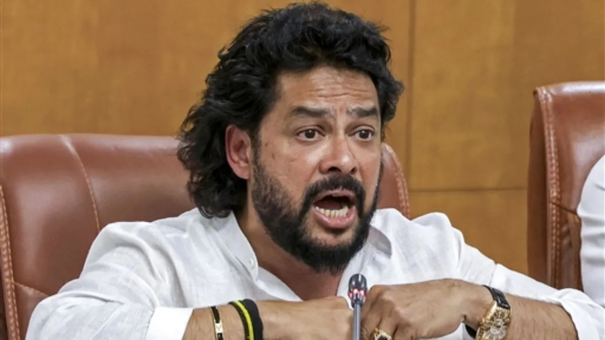 'आदिवासी को आगे बढ़ते नहीं देख पा रहे मनुवादी', इस्तीफे के बाद बोले कर्नाटक के मंत्री बी. नागेंद्र