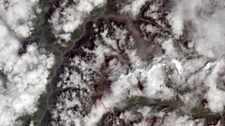 नेपाल-चीन सीमा पर ग्लेशियर टूटने से आई जानलेवा बाढ़।(फोटो: पीटीआई)
