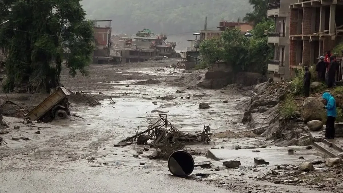 वीजा रिजेक्ट होना बना वरदान: बंगाल की महिला की बची जान, नेपाल में लापता हुआ 32 सदस्यों का दल