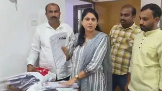 पांच बूथ लेवल अधिकारियों को निलंबित कर दिया गया है (फोटो: स्क्रीनग्रैब)