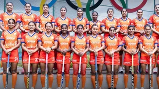 भारतीय महिला टीम को मिला अवॉर्ड