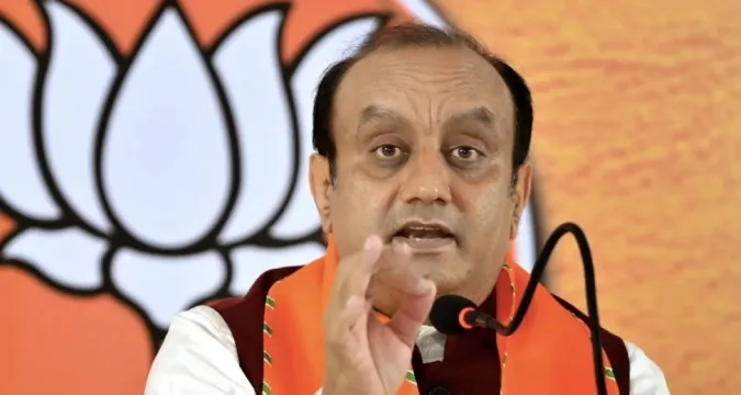 'कांग्रेस के लिए दलित केवल राजनीतिक रोटी सेंकने का माध्यम', खरगे की हल्द्वानी रैली मामले में भाजपा का पलटवार
