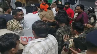 छत्तीसगढ़ के बिलासपुर कोतवाली में बवाल, दो पक्षों में पथराव