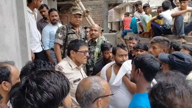 12 घंटे से लापता 7 साल की बच्ची का शव बरामद, दुष्कर्म के बाद हत्या की आशंका से सनसनी.​​​​​​