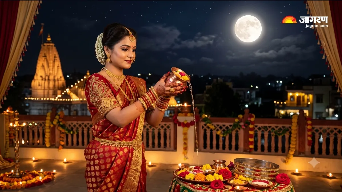 कजरी तीज पर चंद्रमा को अर्घ्य देने का महत्व, जानिए चांद को जल चढ़ाने से कैसे मिलता है अखंड सौभाग्य ?