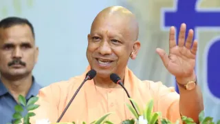 सीएम योगी ने कसा तंज।