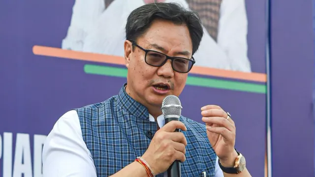 लद्दाख का कायाकल्प: अनुच्छेद 371 के तहत बदलेगी शासन की तस्वीर, रिजिजू ने बताया प्लान
