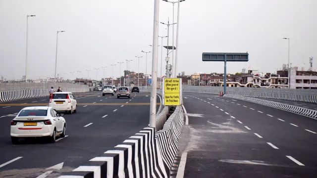 दिल्ली-मुंबई एक्सप्रेसवे को लेकर आया बड़ा अपडेट, यात्रियों को करना होगा और इंतजार
