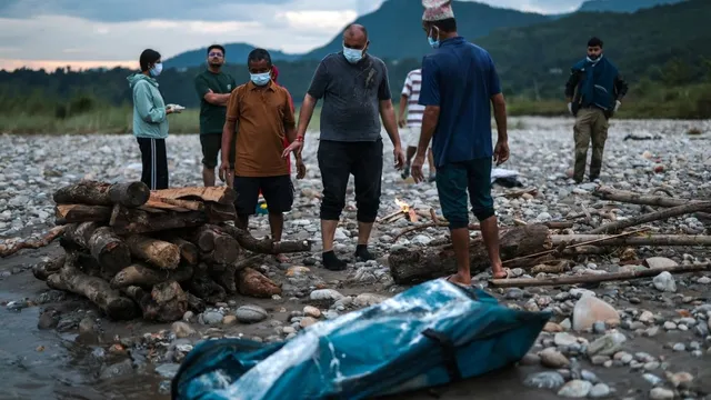 Nepal Flood Live Updates: नेपाल बाढ़ में मौत का आंकड़ा 810 पहुंचा, 3048 नागरिक अब भी लापता
