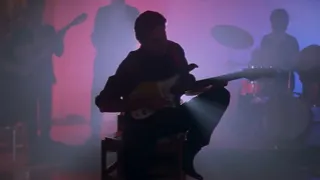 बॉलीवुड का कल्ट सॉन्ग (फोटो क्रेडिट- स्क्रीन शॉट)
