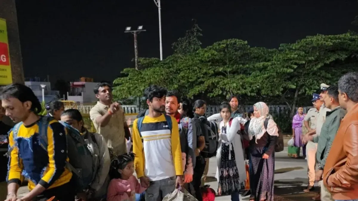 बेंगलुरु में अवैध बांग्लादेशी प्रवासियों पर बड़ी कार्रवाई, 31 को भेजा गया मालदा