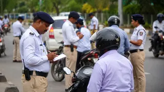 अगस्त में रांची यातायात पुलिस ने 91,209 चालान काटे।