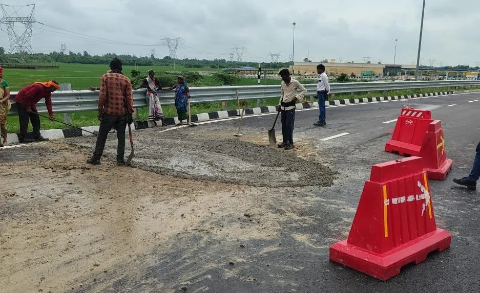 Ganga Expressway Road Ganga Expressway Road