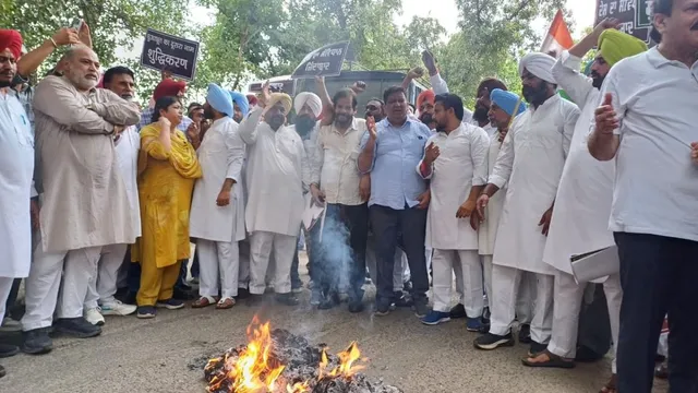 राहुल गांधी पर FIR का विरोध, चंडीगढ़ में आज सड़कों पर पंजाब कांग्रेस का हल्ला बोल
