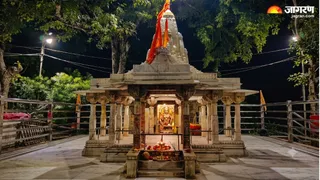 दरभंगा हनुमान मंदिर का रहस्य: मन्नत पूरी होने पर चढ़ती हैं चांदी की आंखें (Picture Credit: AI Generated)