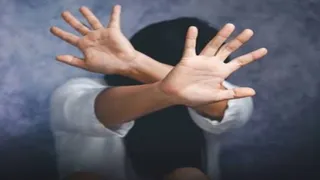 पुलिस ने आरोपी निहाल राजभर को गिरफ्तार कर मामला दर्ज कर लिया है।