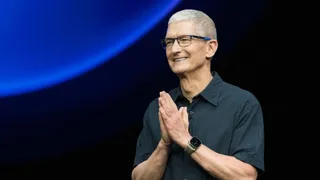Apple CEO के पद से विदा हुए Tim Cook, बोले- पद बदलेगा लेकिन Apple कम्युनिटी के लिए प्यार नहीं