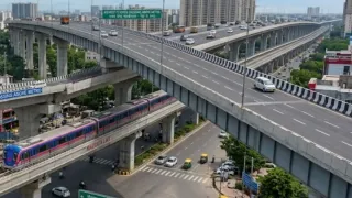 नोएडा की सबसे ऊंची एलिवेटेड रोड का डीपीआर तैयार। फोटो: एआई जनरेटेड