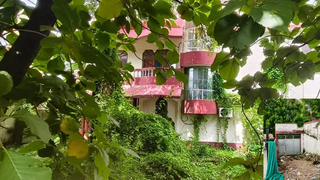 लखनऊ में खोला गया मुख्तार की भाभी की कोठी का ताला, गाजीपुर पुलिस ने किया था सील