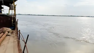 Bhagalpur Weather News: भागलपुर में रातभर तेज हवा के साथ झमाझम बारिश, उमस से मिली राहत; आज भी गरज-चमक के आसार