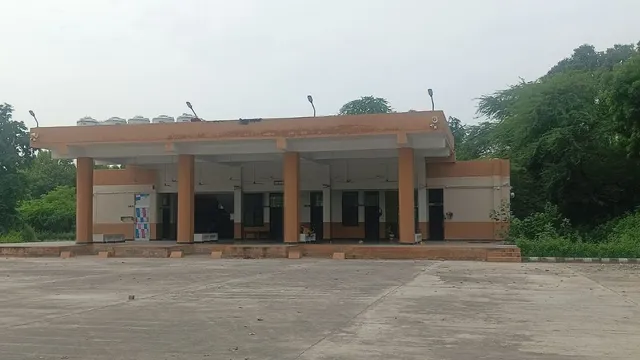 फरीदाबाद में 3.16 करोड़ का बस अड्डा तैयार, PWD-रोडवेज के तालमेल में अटका संचालन; 20 गांवों के यात्री परेशान
