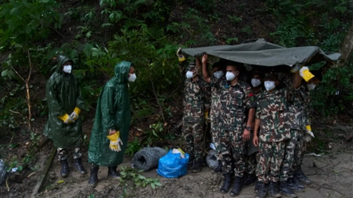 Nature's Fury in Nepal (3)