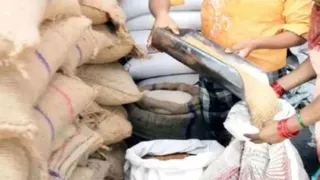 हिमाचल प्रदेश राशन डिपो में मिलने वाले अनाज का दाम भी बढ़ गया है। प्रतीकात्मक फोटो